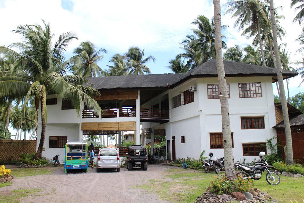 Ysla Beach Camp And Eco Resort Mambajao Exterior photo